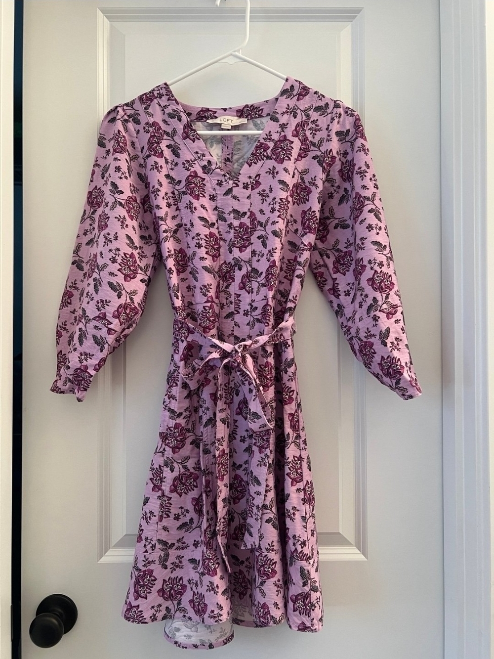 LOFT Lilac Floral Print Southern Rollwr Rabbit Esque